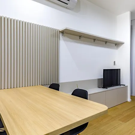 Mierova Apartment *